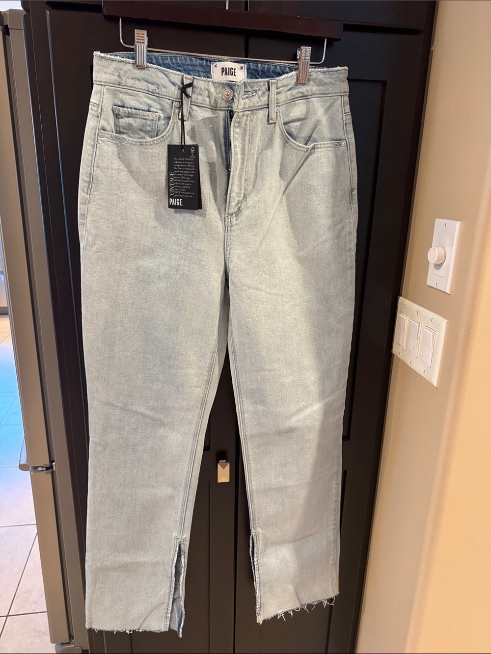 PAIGE Stella 31 inch raw inseam jeans. Gianna distressed size 29 NWT